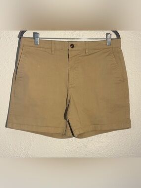 Gap Summer  Shorts Size 30 Khaki Beige Chino Mid Rise 6” Inseam